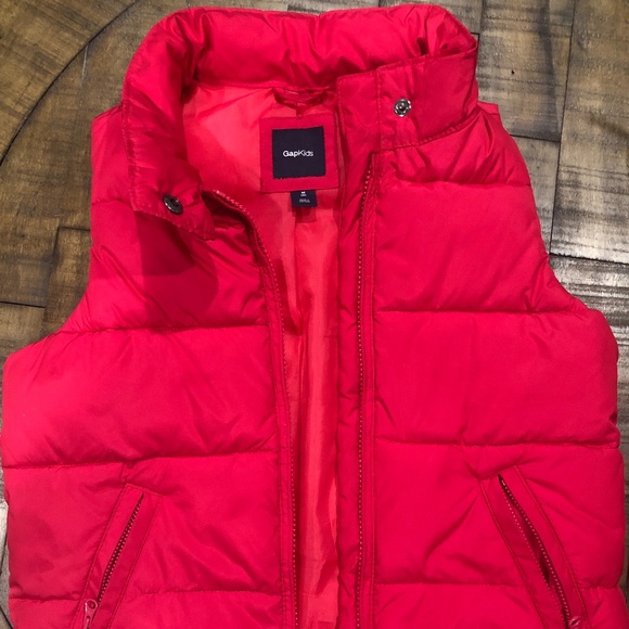 GAP Other - Girls Red Gap Puffer Vest - Size 8